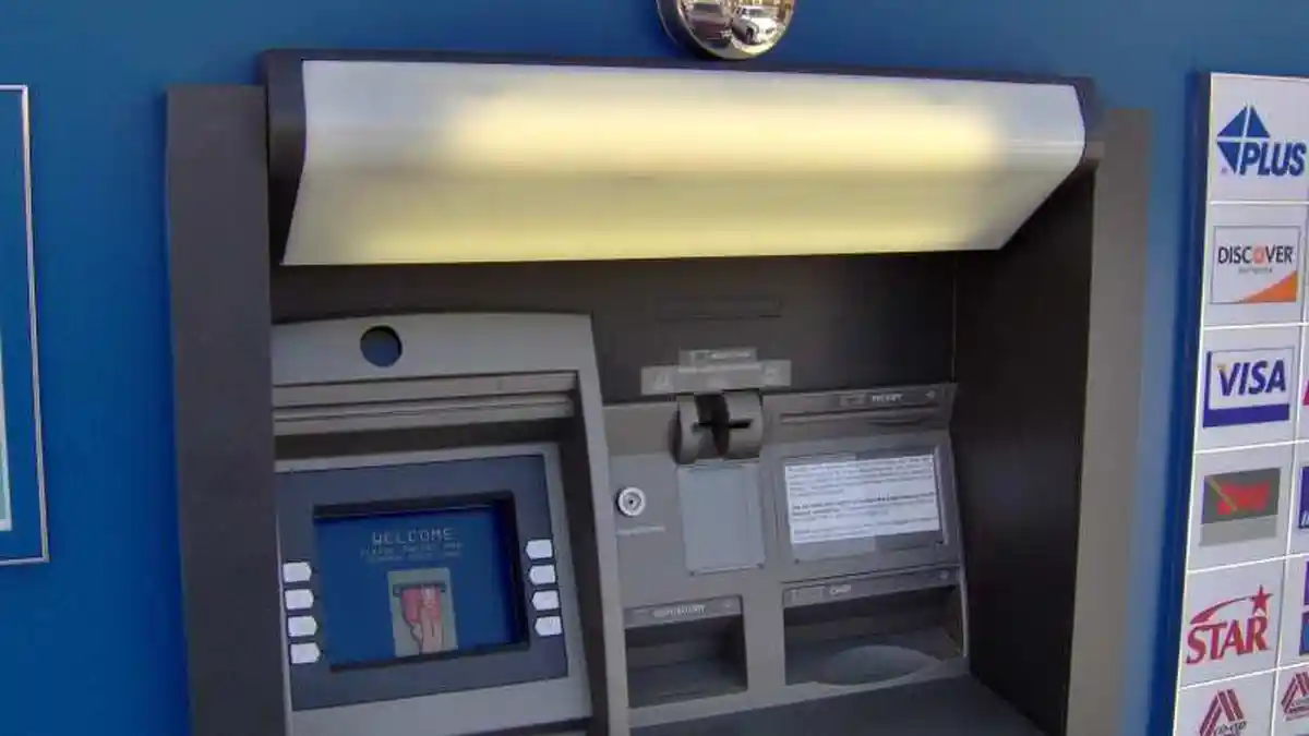 Struk ATM Ini Bikin Pria yang Menemukannya Elus Dada, Ternyata