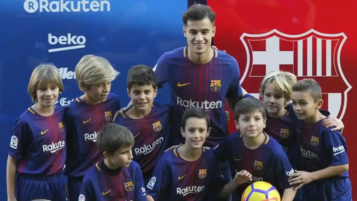 ARSENAL Ingin Datangkan Philippe Coutinho di Tengah Persaingan dengan Tottenham & Newcastle