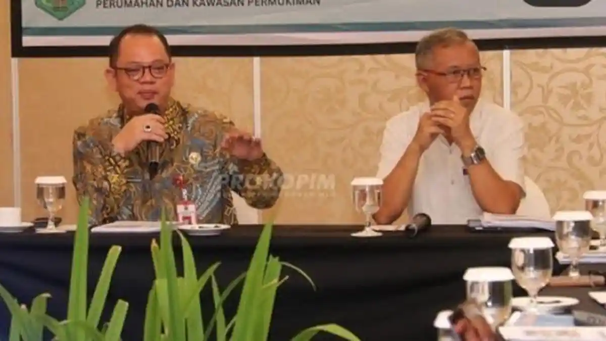 Pimpin Rapat RDTR WP Laham dan Long Hubung, Sekda Mahulu Ingatkan Pembangunan Dilakukan Bertahap
