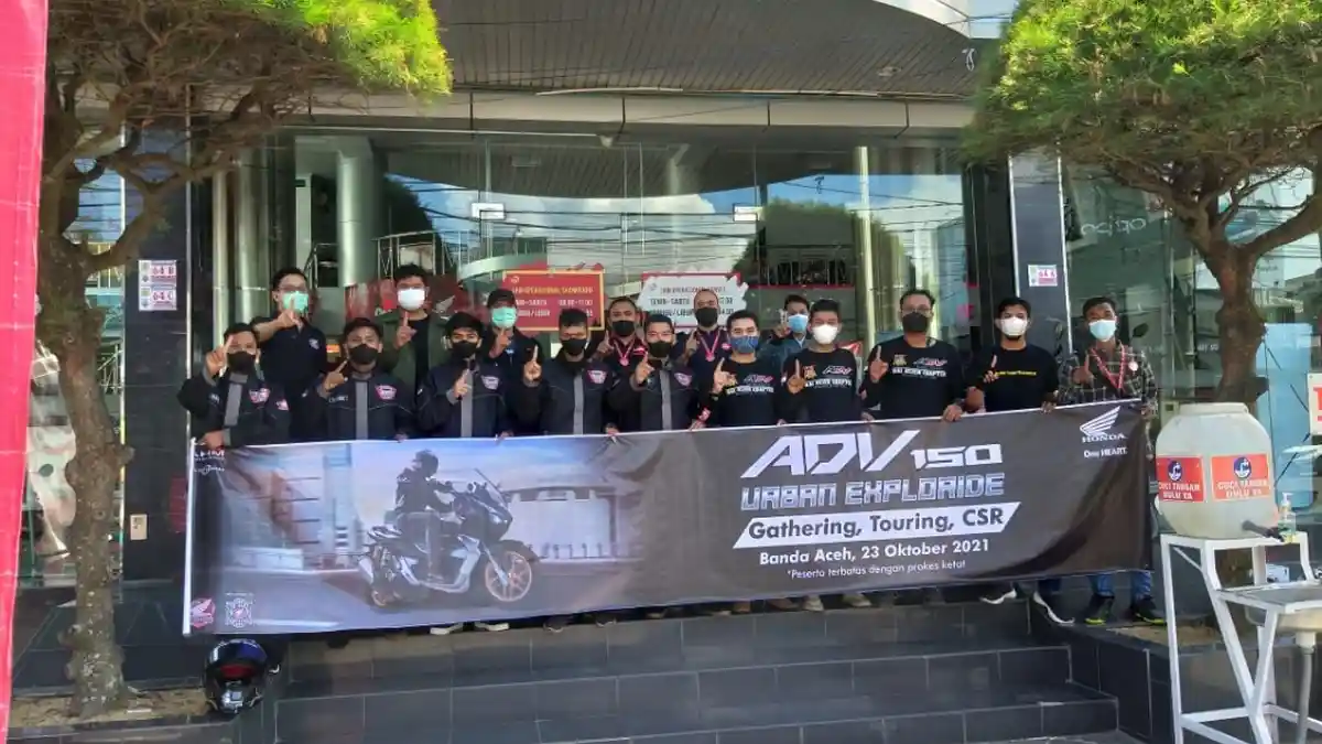 Capella Gelar Honda ADV150 Urban Exploride