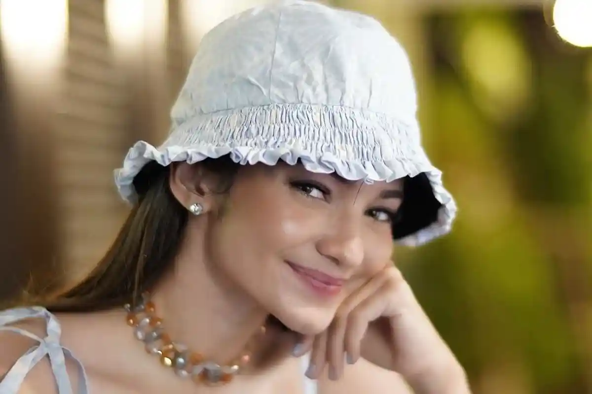 Rekam Jejak Enzy Storia, Sukses Lakoni Aktris dan Presenter, Betah Sendiri, Tak Ngoyo Soal Pasangan