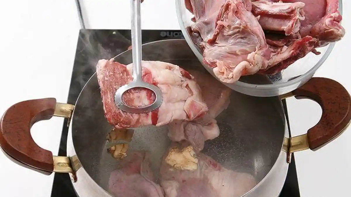 Tips dan Cara Mudah Menghilangkan Bau Prengus Pada Daging Kambing