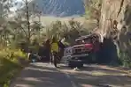 Imbas-Kecelakaan-Jip-di-Kawasan-Bromo-hingga-Tewaskan-2-Orang-TNBTS-Wanti-wanti-Harus-Waspada.jpg