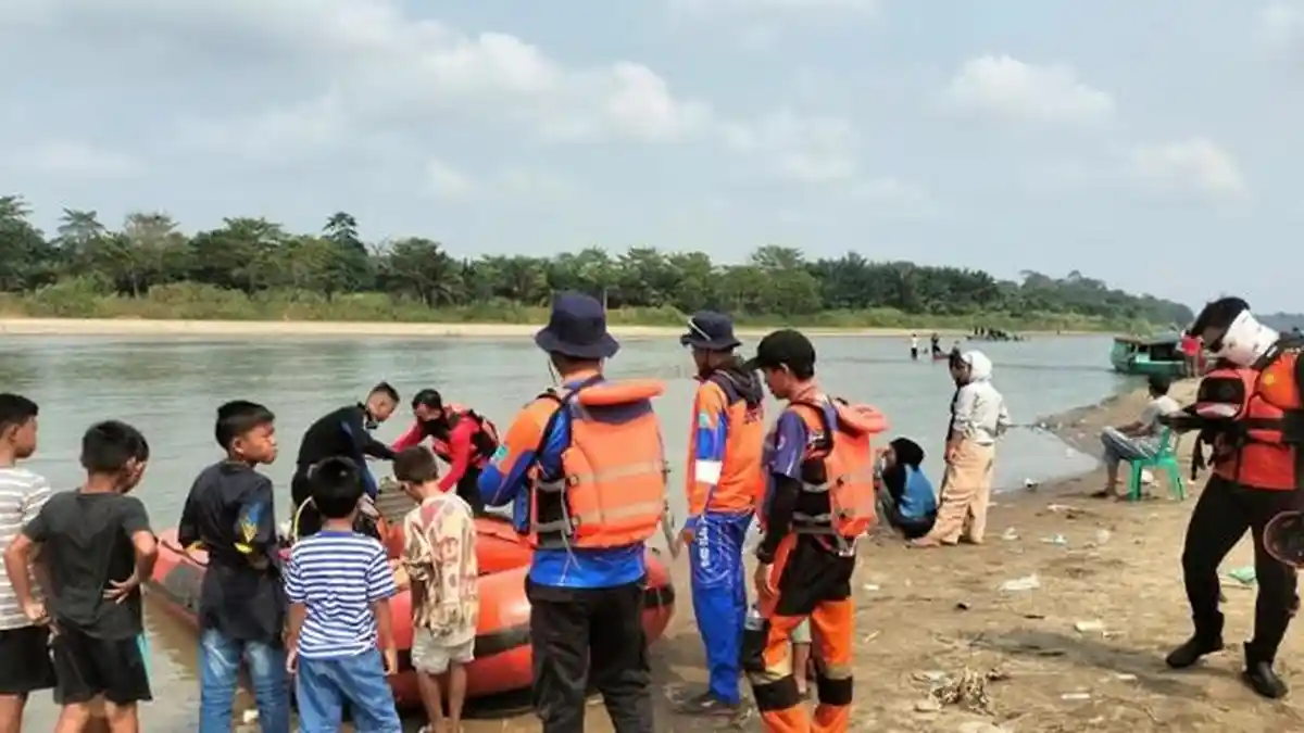 Pemuda 20 Tahun Tenggelam di Sungai Ogan, Tim SAR Perluas Pencarian ...