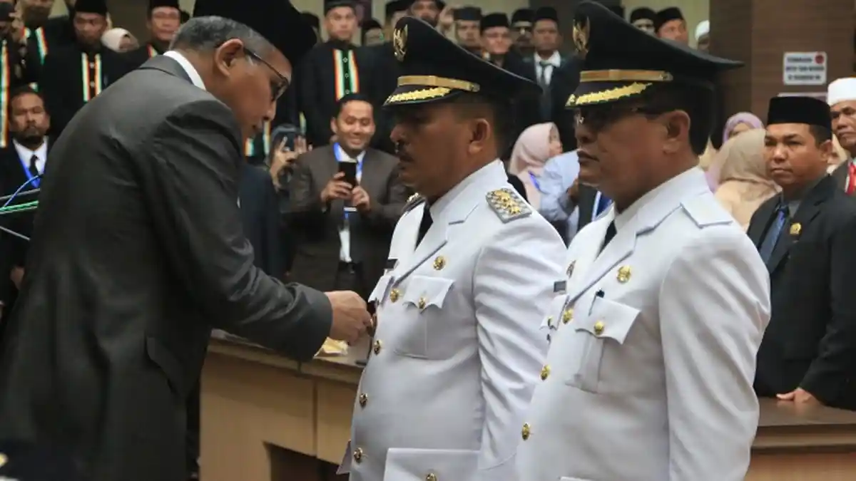 Sah, Bintang-Salmaza Pimpin Kota Subulusalam, Tujuh Anggota DPRK Absen