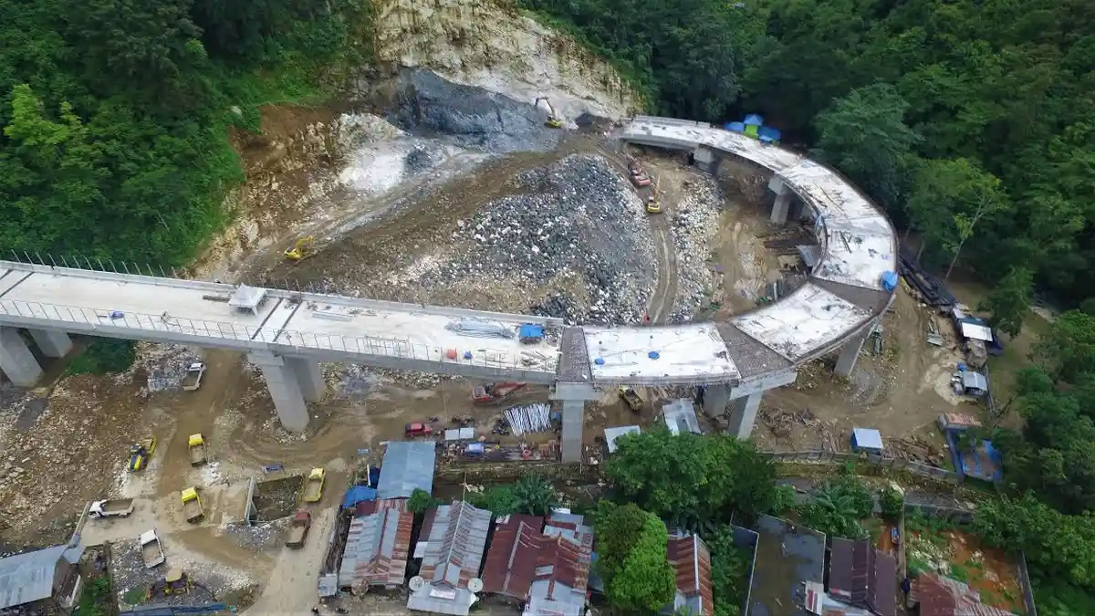 Progres Elevated Road Maros Per 5 Maret Sudah 77,89 Persen
