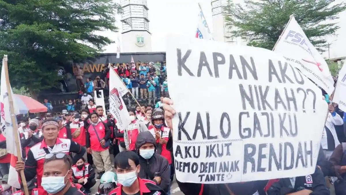 Berapa UMK Jambi 2026 jika UMP Naik Kisaran 8-8,5 Persen?