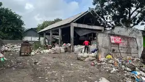 Tumpukan-sampah-cilacap.jpg