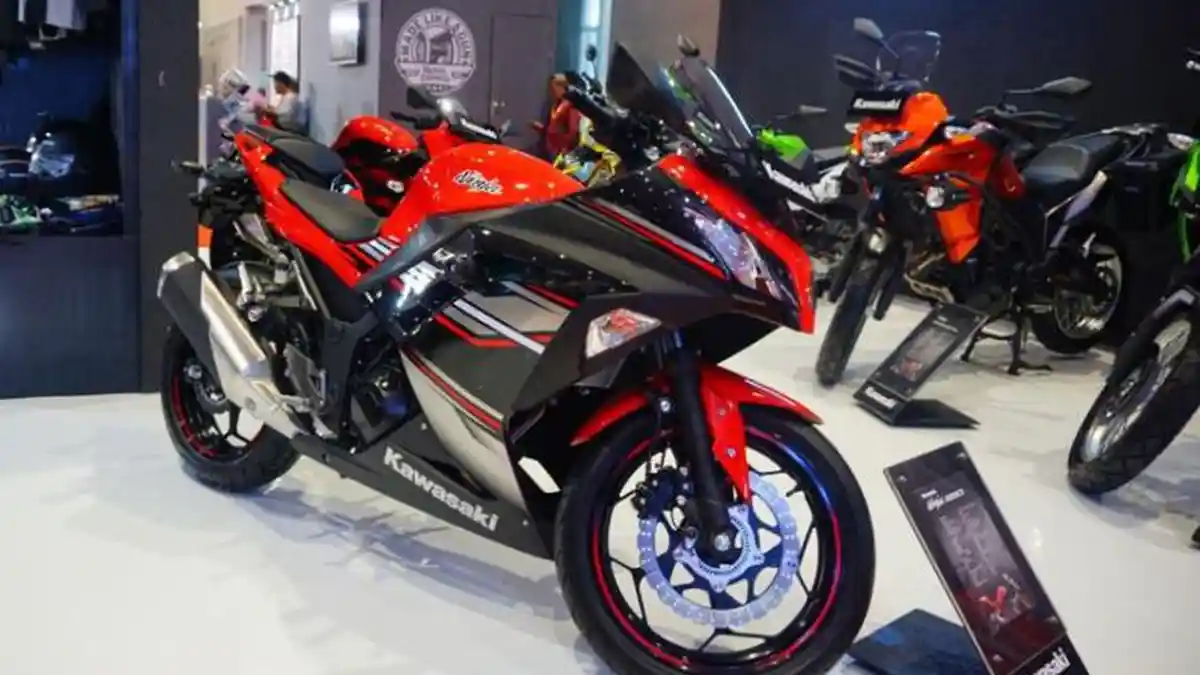 Kawasaki Ninja 250 Kelir Baru Paling Banyak Dicari