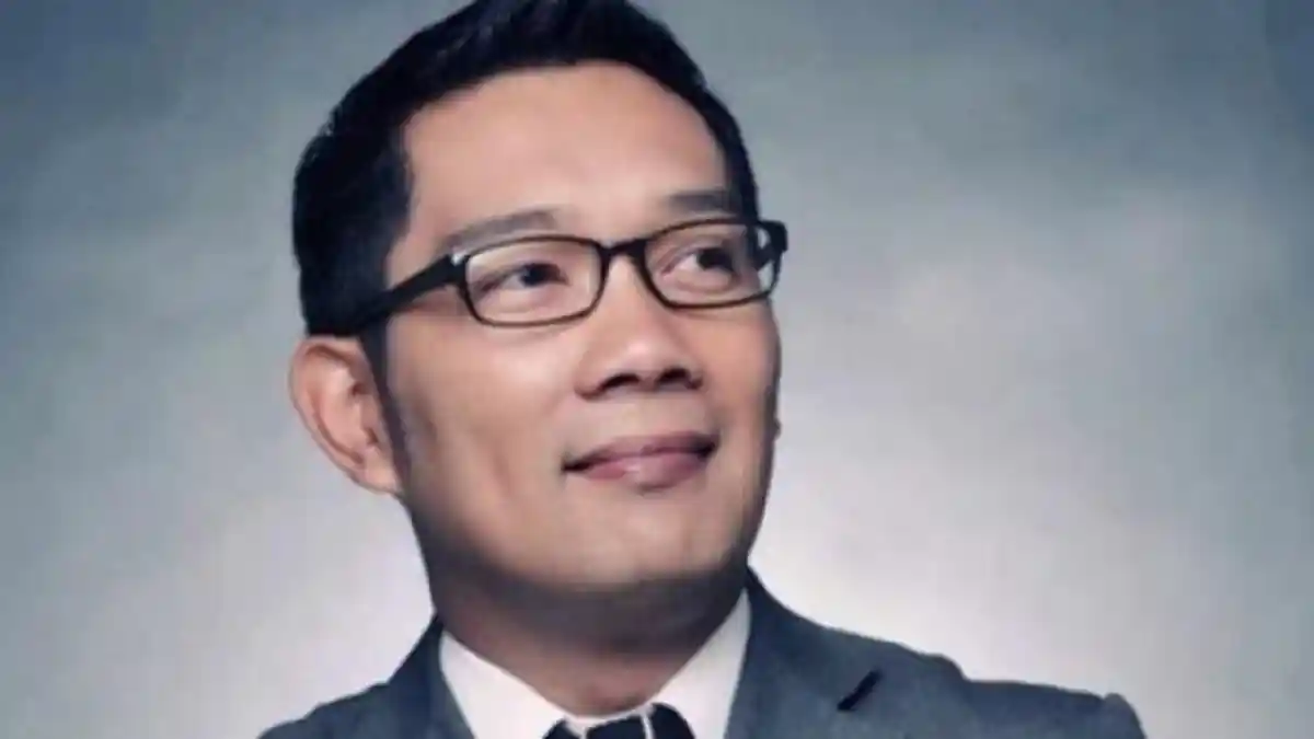 RIDWAN KAMIL Komentari Performa Persib Bandung, Nasib Robert Alberts Sudah Ditentukan
