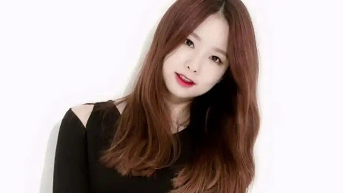 Solji EXID Hapus Foto-Foto Para Member di Instagram, Fans Khawatir Dirinya Keluar!