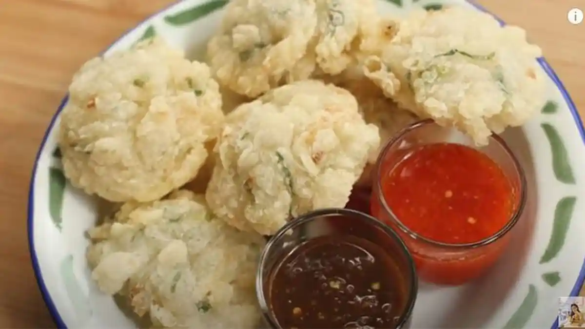 Resep Cireng Krispi Mudah dan Murah, Goreng Adonan dengan Api Sedang