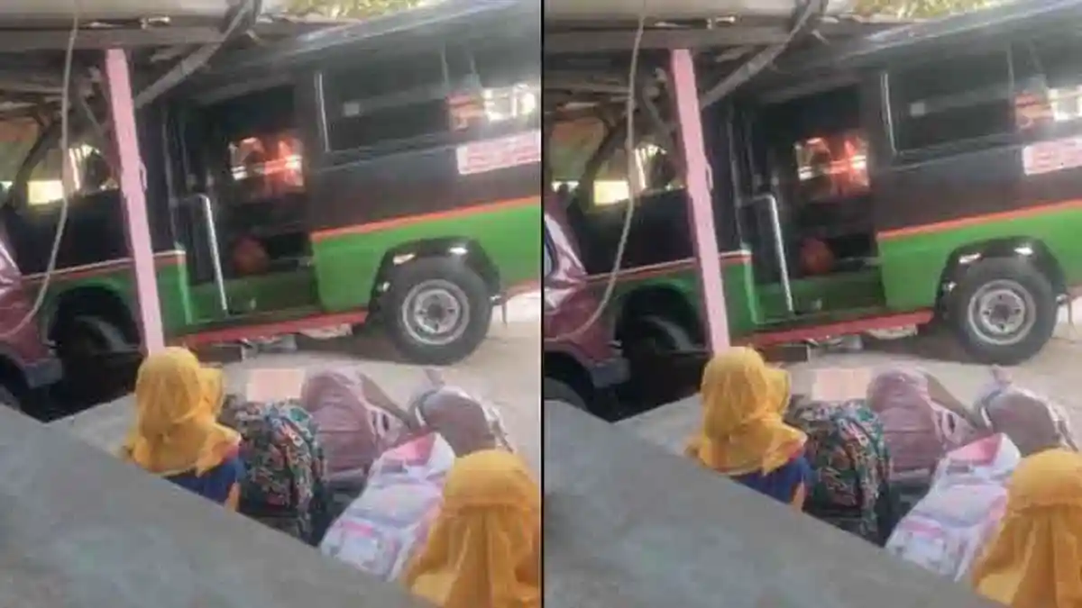 Angkot Rombongan Siswa TK Kecelakaan di Gresik, Seluruh Penumpang Menangis Histeris