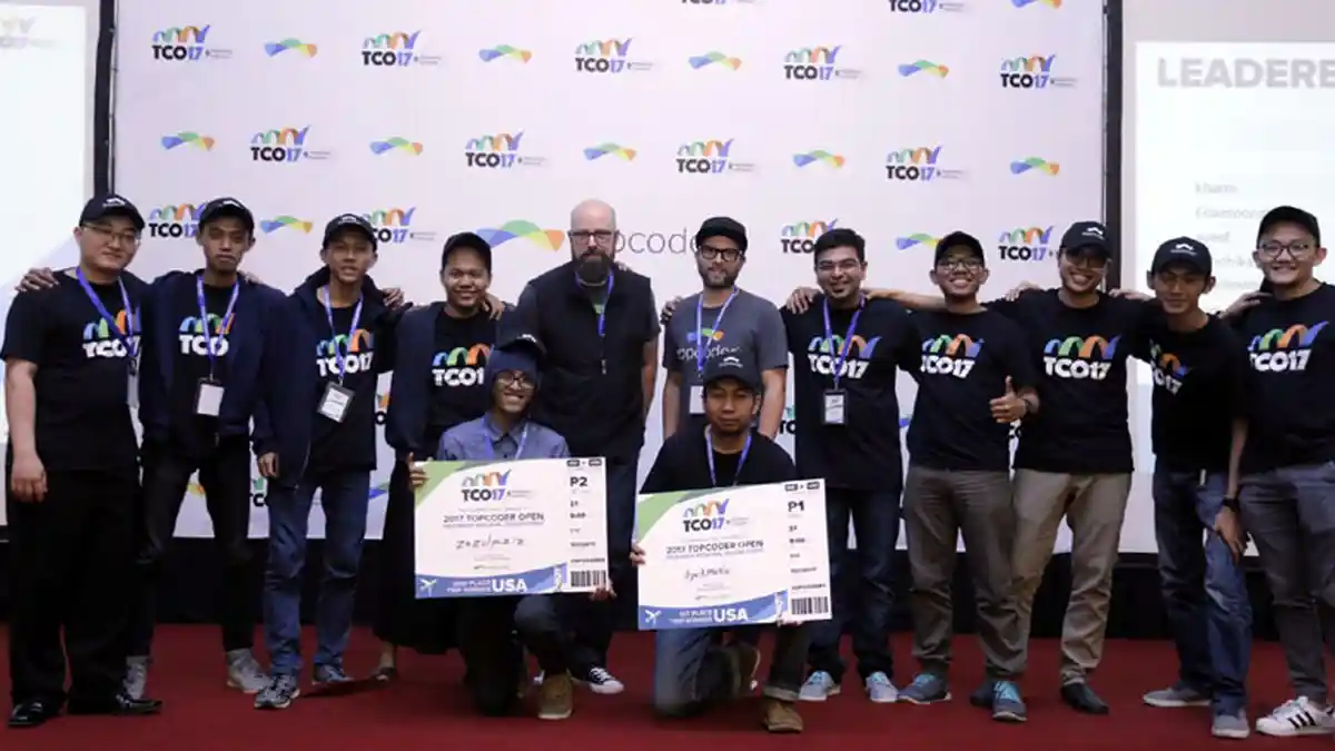 WOW KEREN! Mahasiswa Amikom Berhasil Masuk Final Topcoder Open 2017 di New York