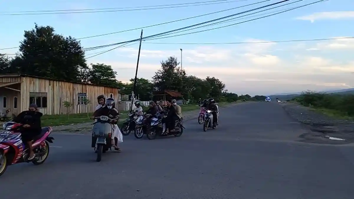 Sempat Terjadi Aksi Kejar-kejaran, Polisi Bubarkan Kumpulan Pengendara di Jl Huntap Tondo l