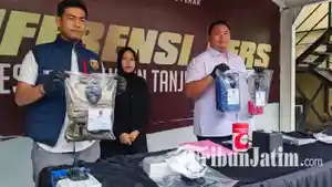 barang-bukti-kasus-bocah-berusia-14-tahun-yang-ditemukan-tewas-di-Gudang-Peluru-Surabaya.jpg