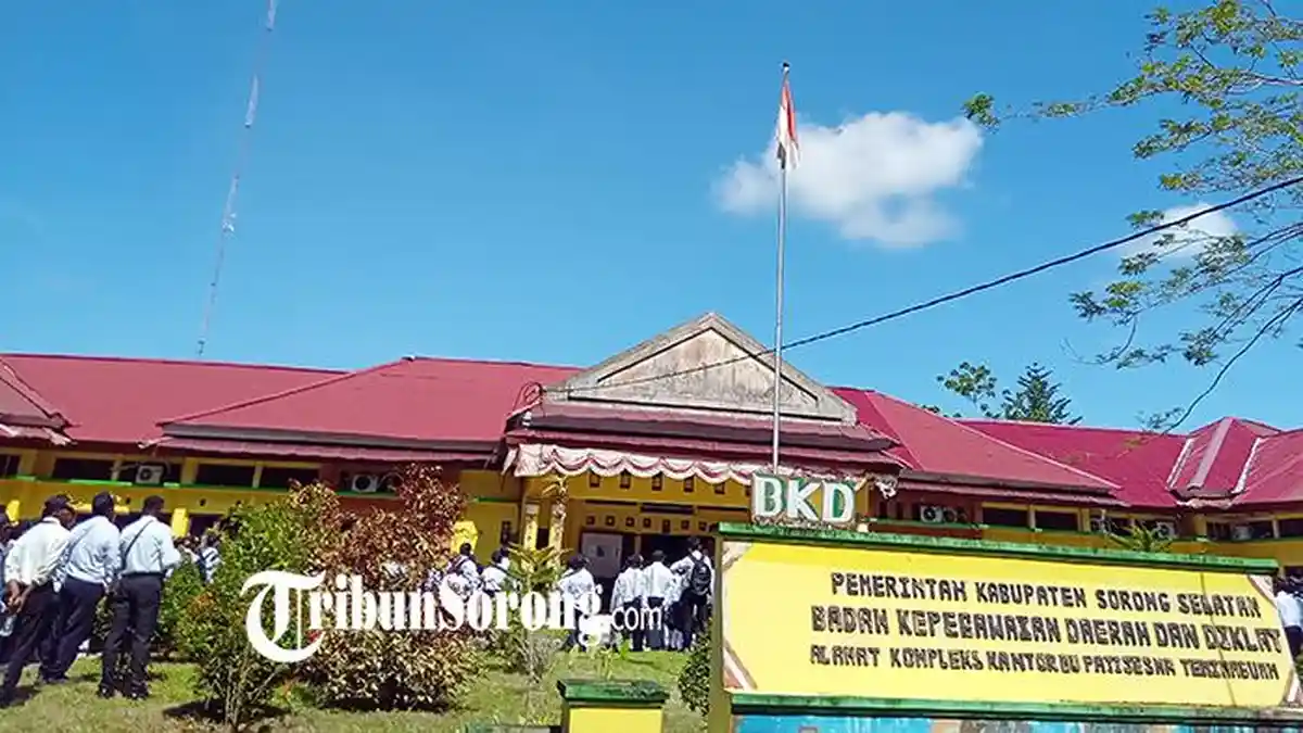 Bahagianya CPNS Sorong Selatan Terima SK Pengangkatan