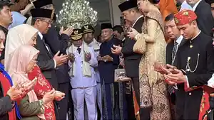 PRAM-DOEL-DISAMBUT-DI-BALAIKOTA.jpg