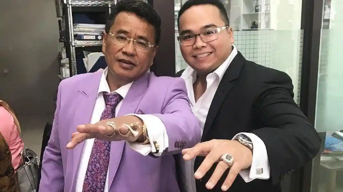 Dilaporkan Sesama Pengacara ke Polisi, Hotman Paris: Dansa dan Dekat Cewek Cantik Kok Pornografi?