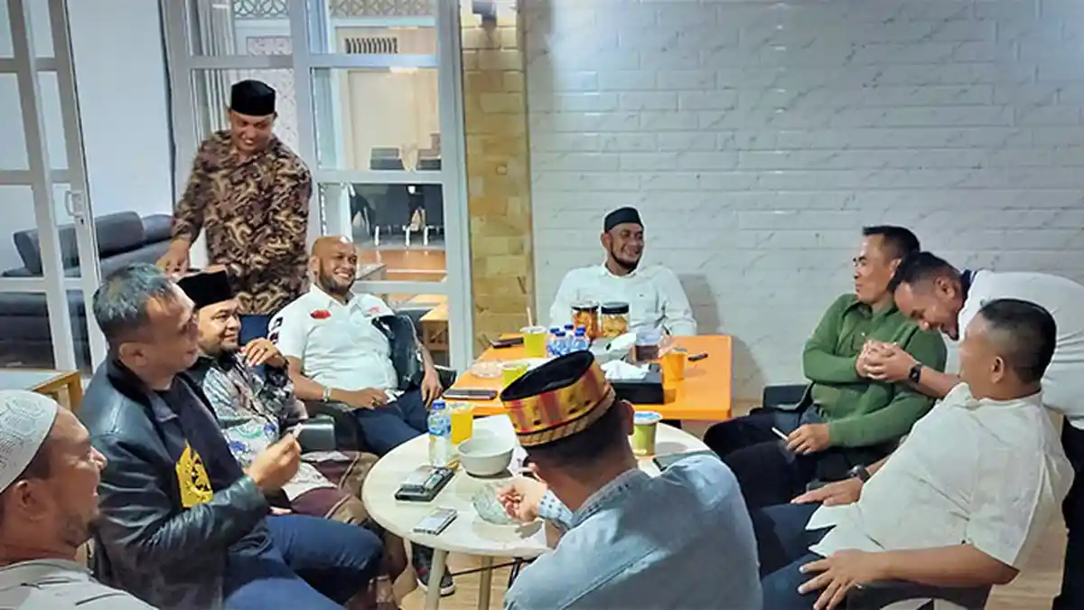 Danrem Silaturahmi ke Kediaman Dato Seri Iwan DP dan Achmad Yasier