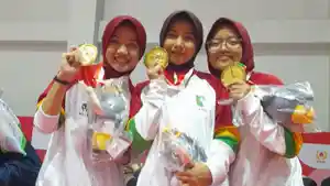 Tim-floret-beregu-putri-anggar-Riau.jpg