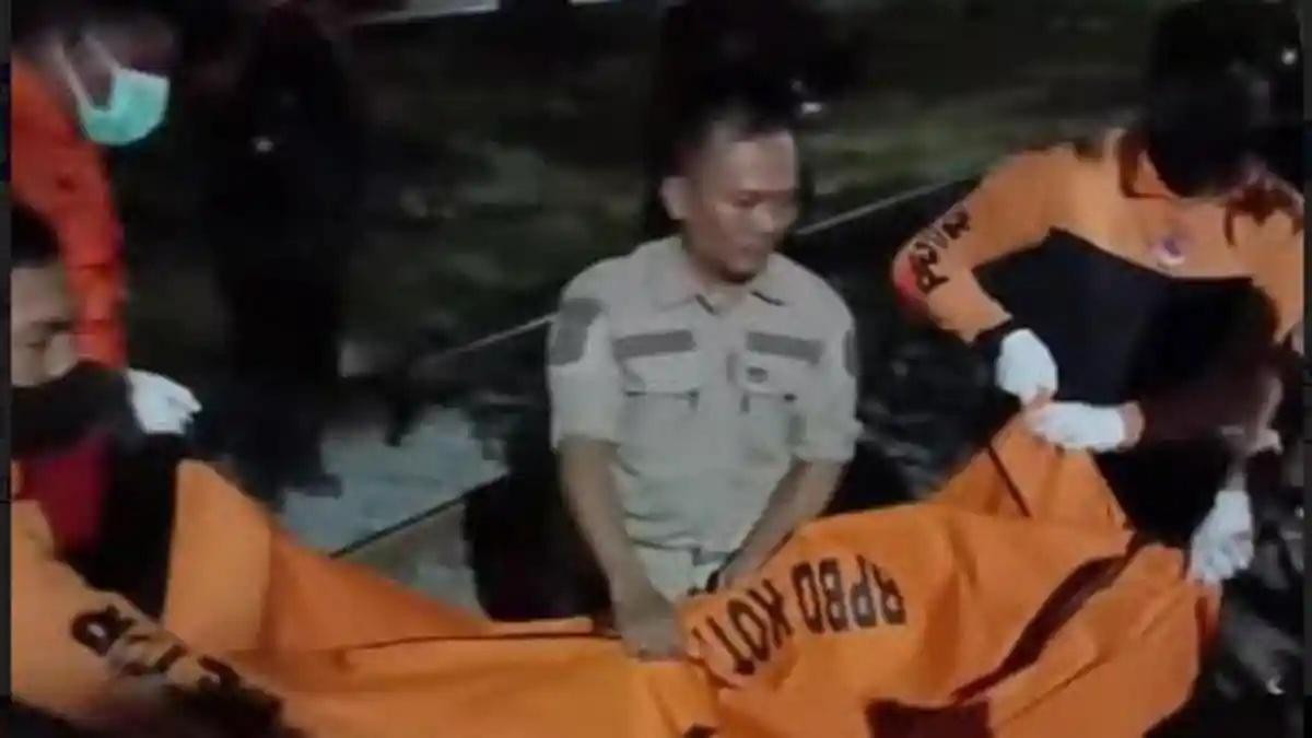 Detik-detik Mahasiswi UINSA Surabaya Tewas Tertabrak Kereta, Diduga Tak Mendengar Peringatan