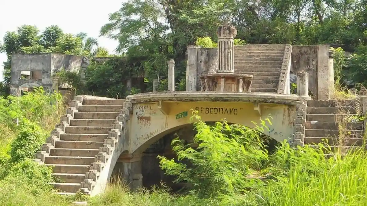 2 Kecamatan dengan Jarak Terjauh dari Ibu Kota Kabupaten Labuhanbatu Selatan