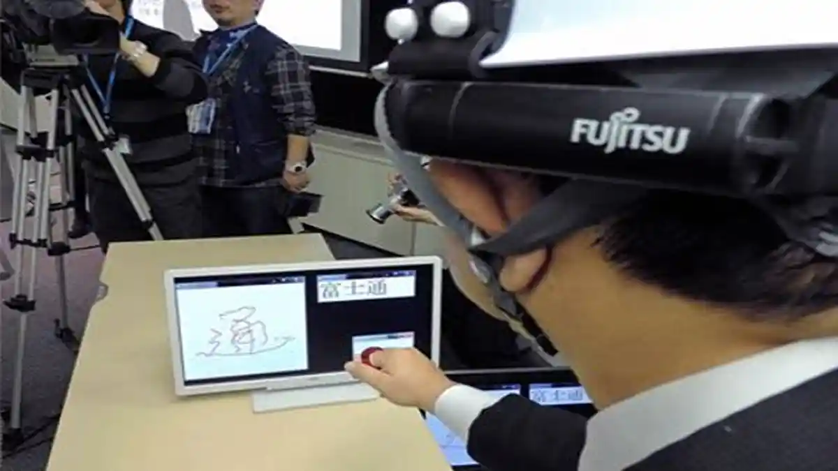 Fujitsu Laboratories Jepang Kembangkan Alat Menulis di Udara
