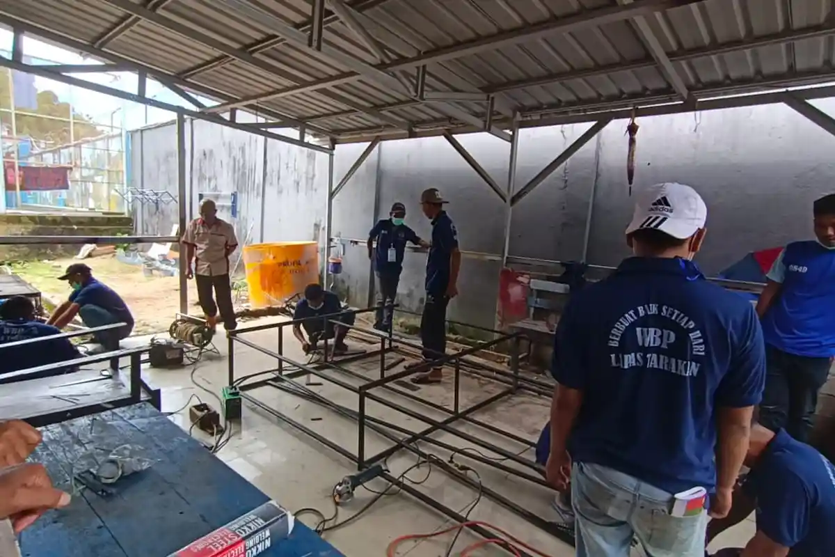 Demi Kembangkan Bakat Potensi Warga Binaan, Lapas Tarakan Beri Latihan Kemandirian Fabrikasi Las