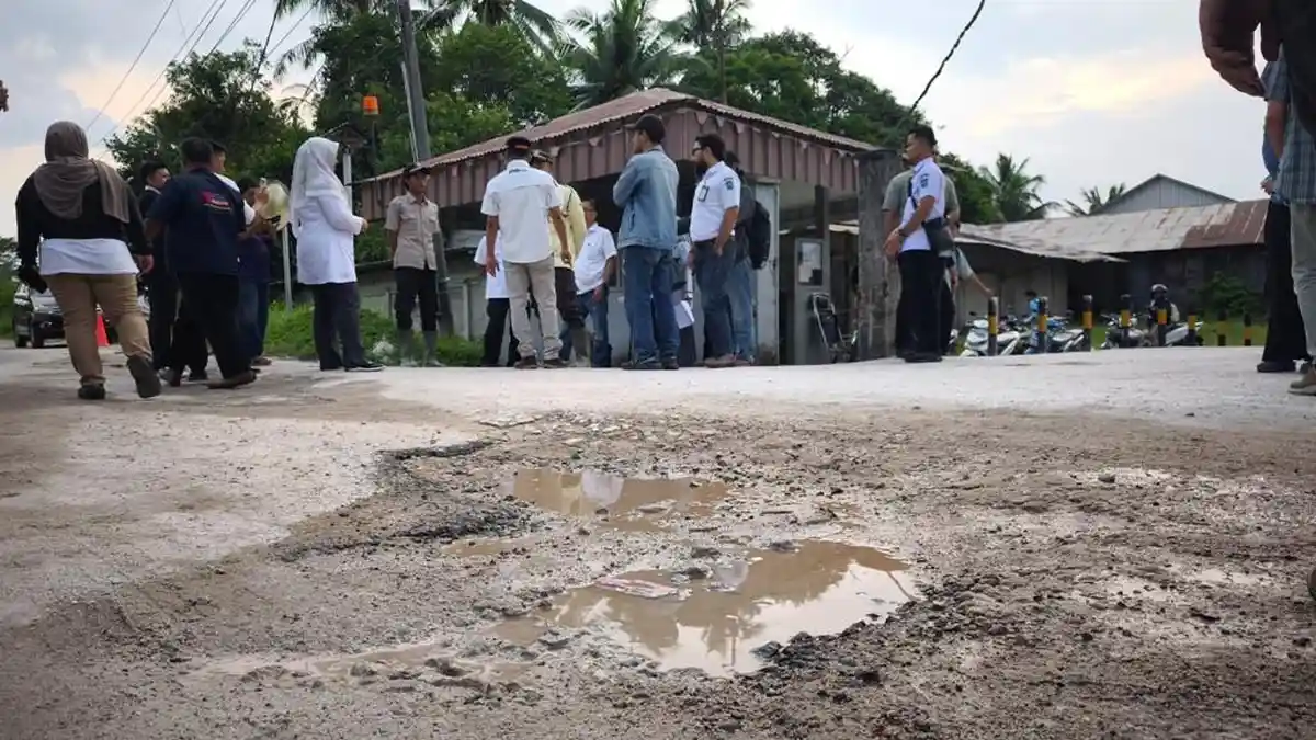 Perbaikan Jalan Murai di Depan PT AKU Tanjungpandan Belitung Segera Dilakukan