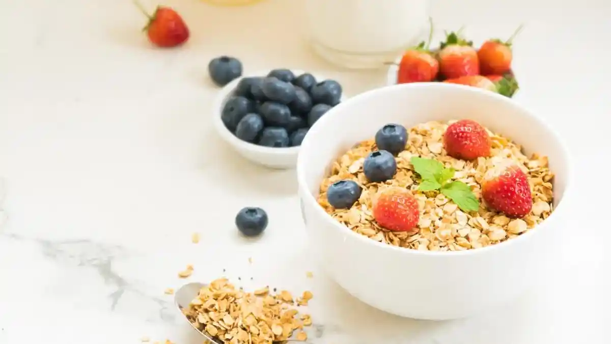 Tips Membuat Oatmeal untuk Menu Diet Sehat dan Aman, Dijamin Berat Badan Turun, Kolesterol Terhempas