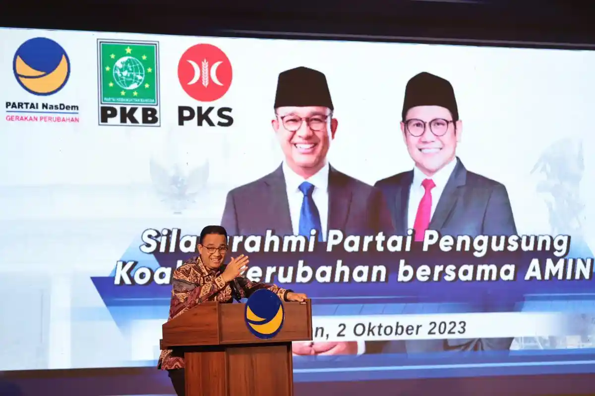 Anies Bernostalgia Ketika Sapa Relawan di Kebumen, Kenang Masa Kecilnya Menulis Alun-alun Kebumen