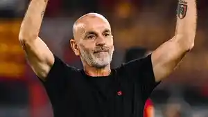 Pelatih-AC-Milan-Stefano-Pioli-280923.jpg