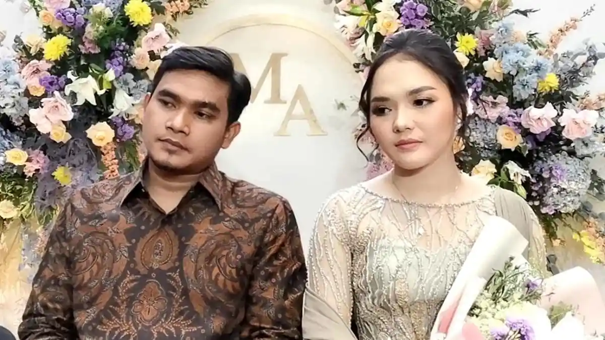 Dilamar Maell Lee, Anggita Oktaviani: Awalnya Cuma Main