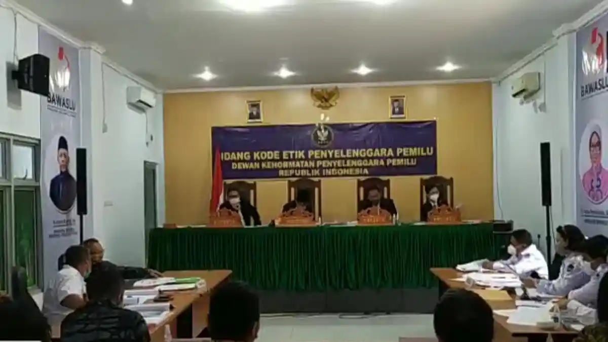 DKPP Gelar Sidang Kode Etik Dugaan Ijazah Palsu Calon Bupati Minut