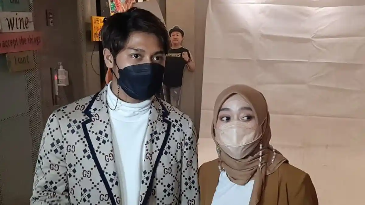 Lamaran Lesti Kejora dan Rizky Billar Disiarkan Televisi, Tanggal Pernikahan Masih Dirahasiakan