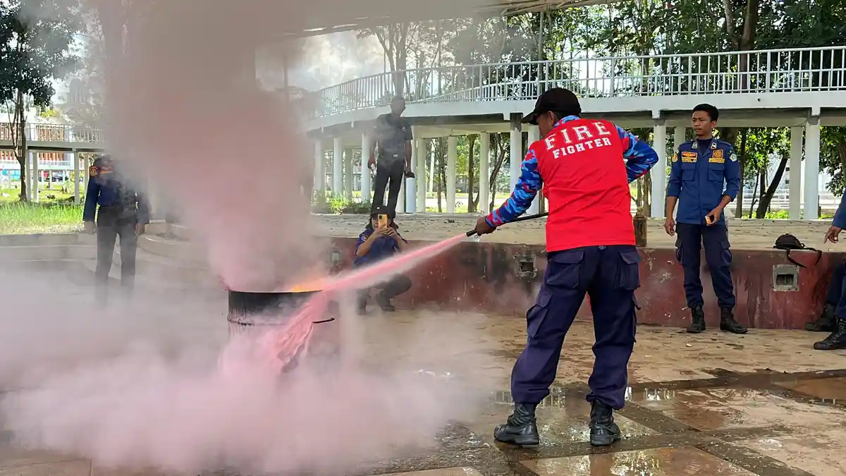4 Tips Mudik Aman Ala Damkarmat Kendari, Cabut Listrik hingga Amankan Gas Hindari Risiko Kebakaran