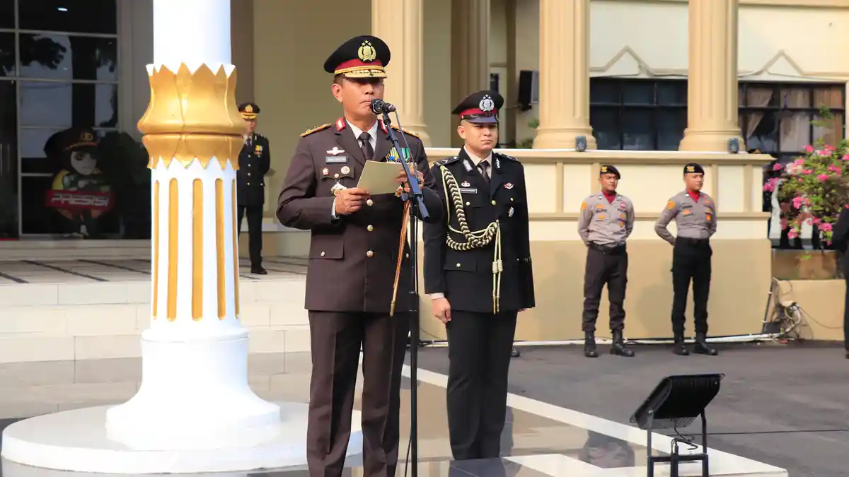 Kapolda Jambi jadi Inspektur Upacara Peringatan Hari Pahlawan