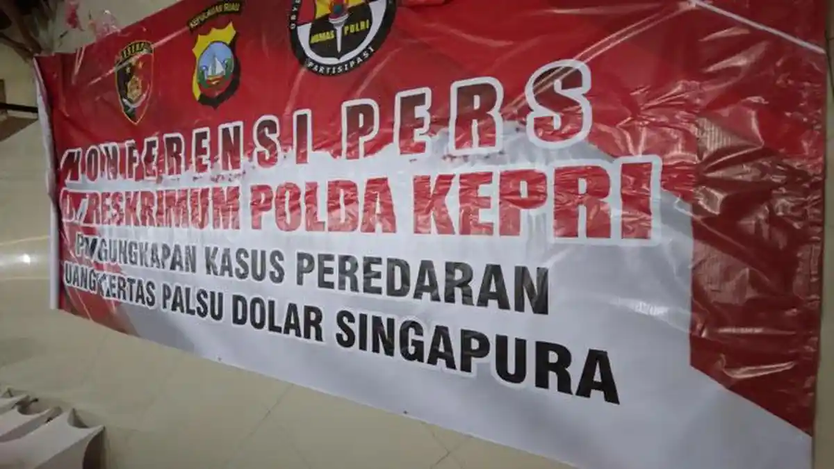 BREAKING NEWS - Polda Kepri Akan Ungkap Kasus Uang Dolar Singapura Palsu di Batam