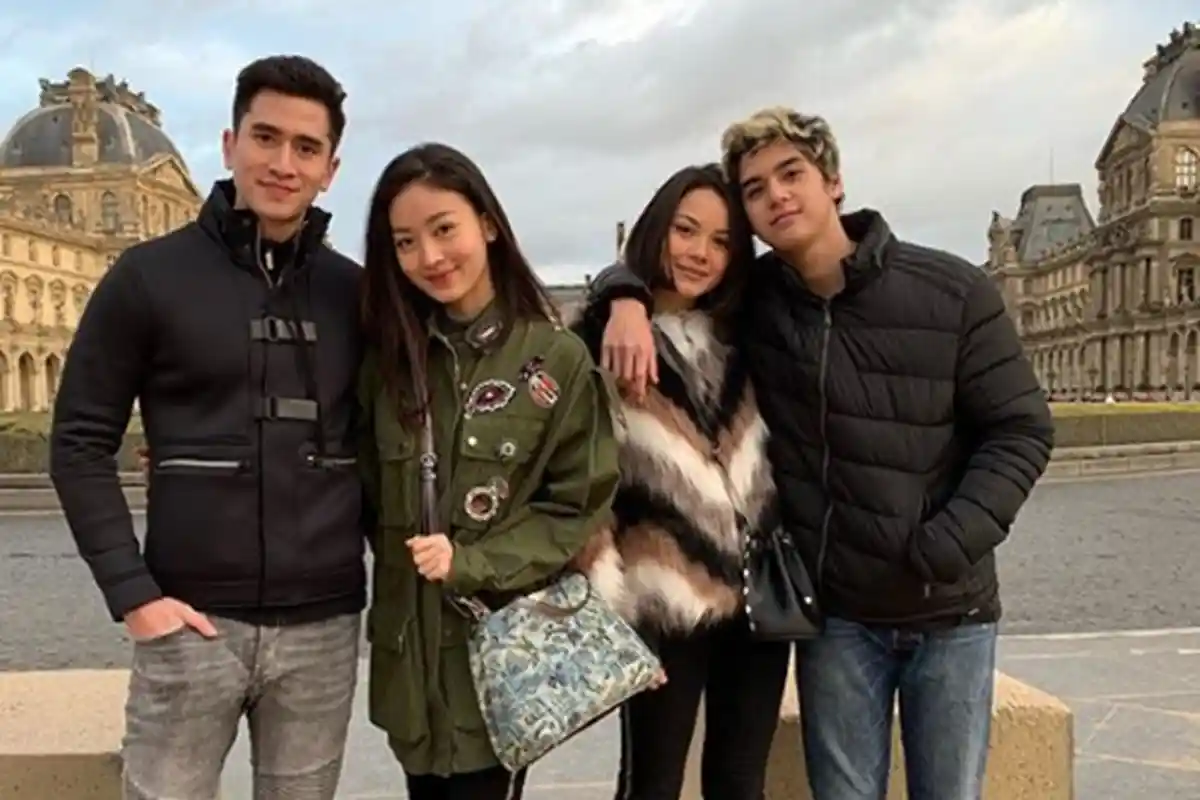 Bertemu di Prancis, Verrell Bramasta dan Al Ghazali Double Date hingga Lepas Baju di Suhu 4 Derajat
