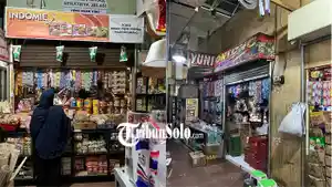 kolase-kondisi-kios-yang-dibobol-maling-Wonogiri.jpg