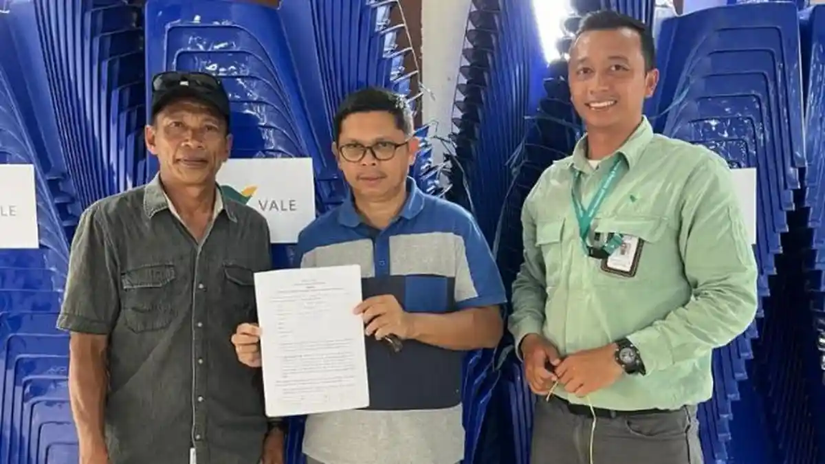 PT Vale Donasikan 500 Kursi Lengkapi Fasilitas Gedung Serbaguna Sorowako