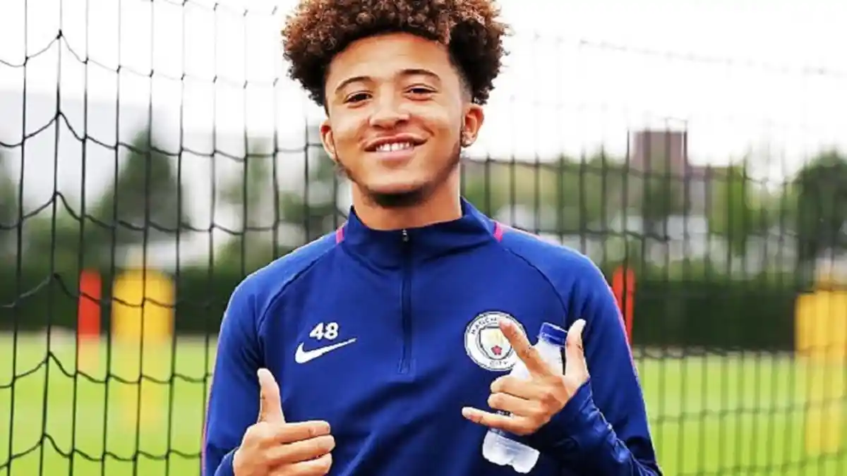 Dortmund Kerja Keras Amankan Jadon Sancho dengan Kontrak Jangka Panjang
