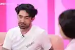 Kenang Masa Sulit, Reza Rahadian Pernah Tunda Sekolah Demi Ikut Ibu Kerja, SMP Telat Setahun