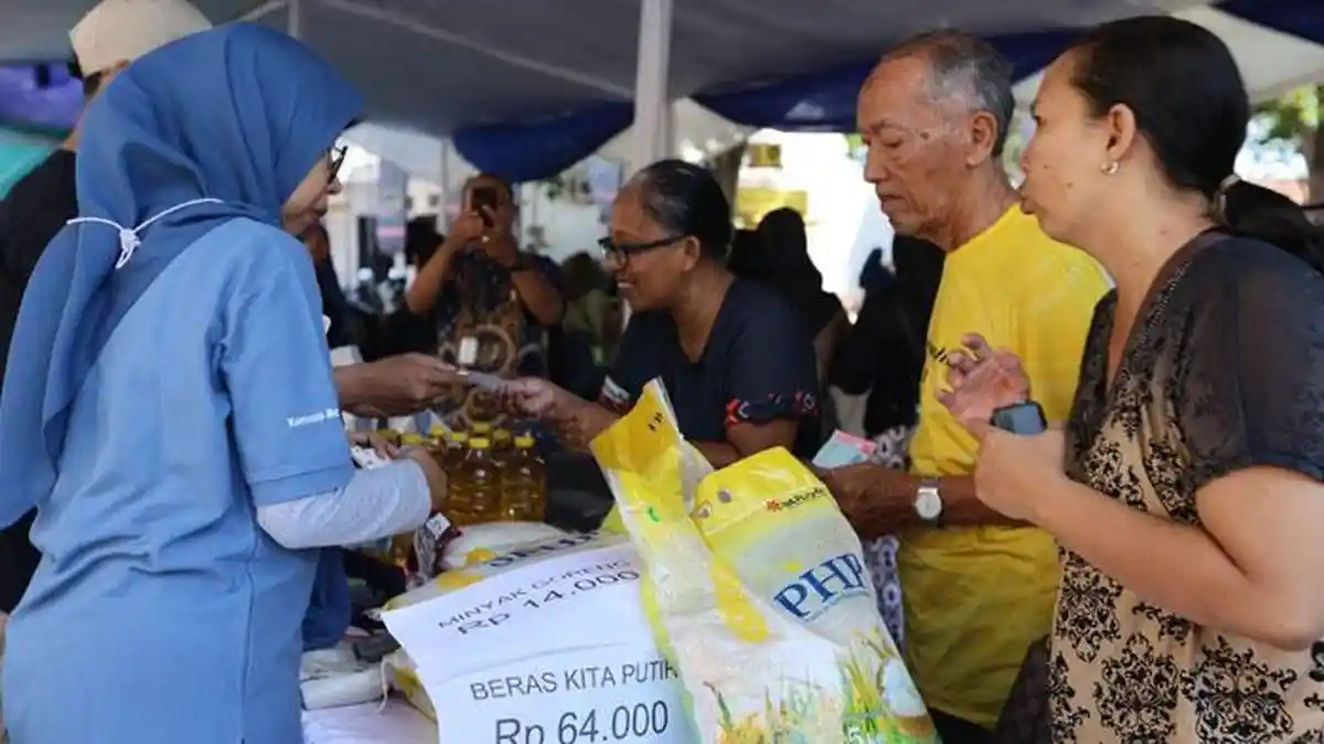 Stabilkan Harga Jelang Nataru 2024, Pemkab Banyuwangi Gencarkan Operasi Pasar Murah