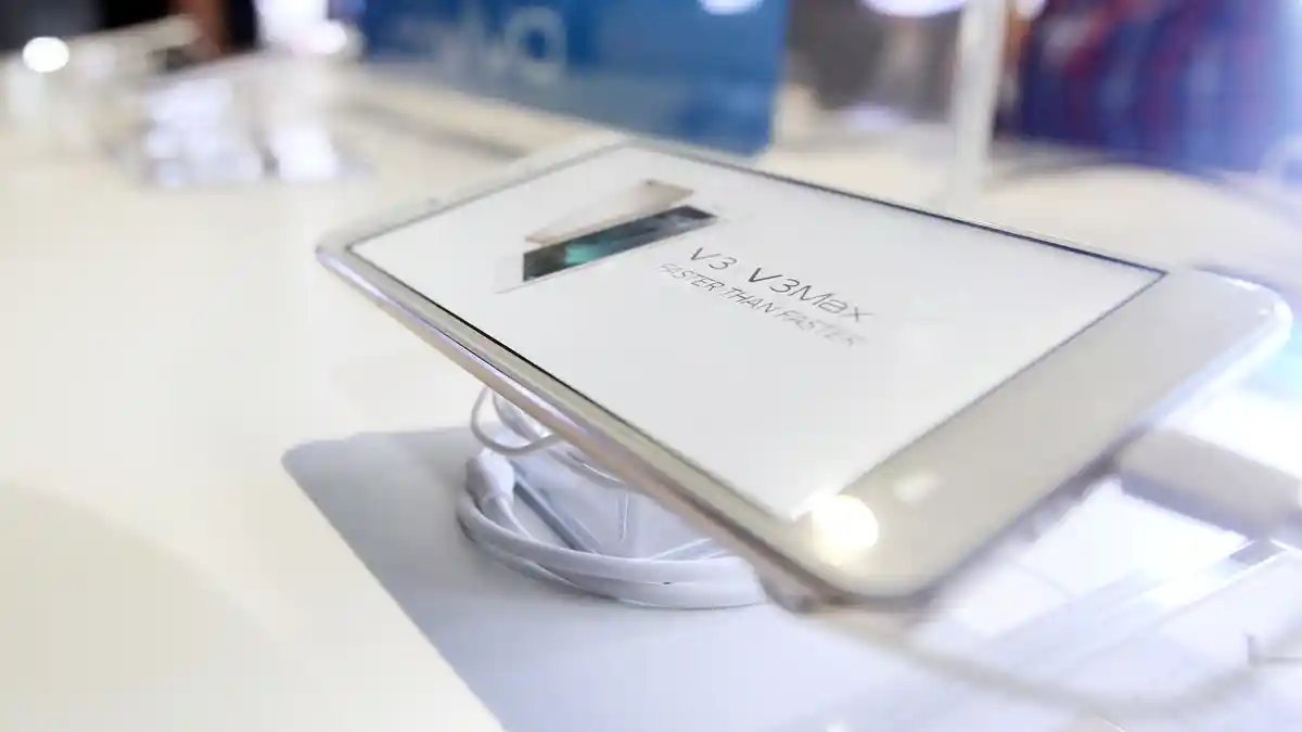 Demi Qlue, Ketua RT di Jakarta Pada Beli Smartphone
