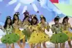 JKT48 di Panggung HUT Global TV