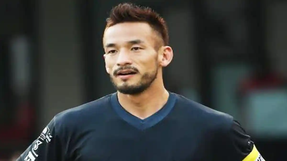 Masih Ingat dengan Sosok Hidetoshi Nakata? Ini Profesinya Setelah Pensiun Main Bola