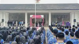 upacarabenderaciamisumpahpemuda.jpg
