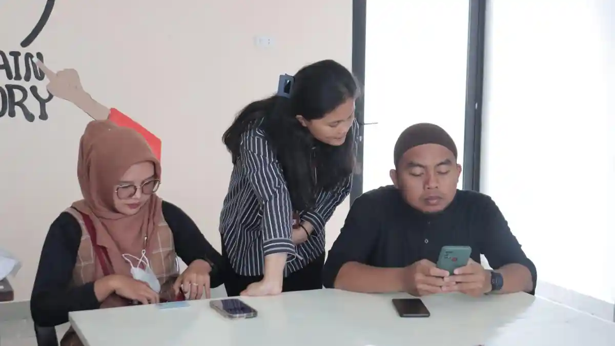 Gandeng Bank Mandiri, Belanja di Bazar UMKM PLUT Dairi Bisa Pakai QRIS